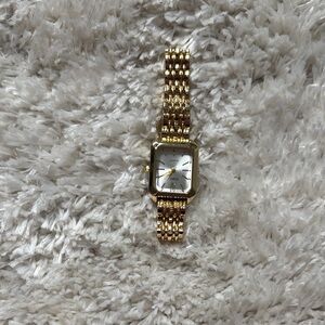 Elegant Gold Women's Watch